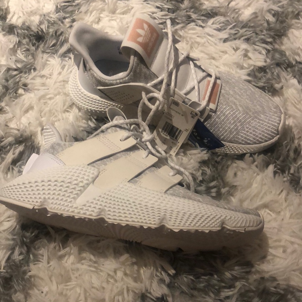 Women’s Adidas Prophere